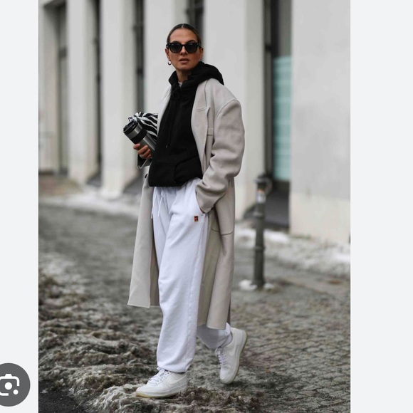 Comfy Athleisure Wear - Picture 7 of 16